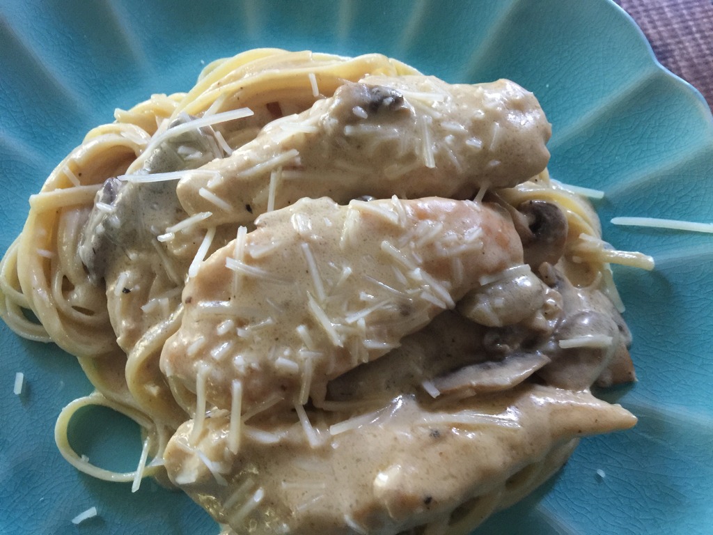 Chicken and Mushroom in Lemon Cream Sauce - Maria's Mixing Bowl