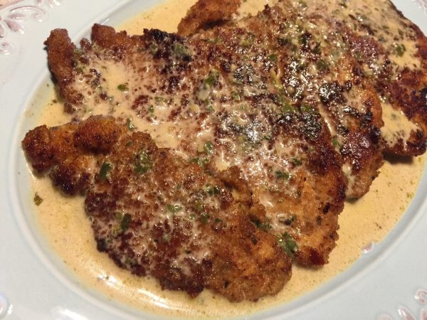 Chicken Cutlets in Creamy Wine Pesto Sauce Chicken Cutlets in Creamy Wine Pesto Sauce