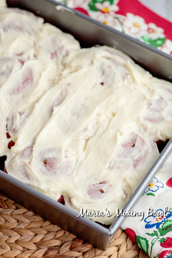 Red Velvet Cake Mix Cinnamon Rolls