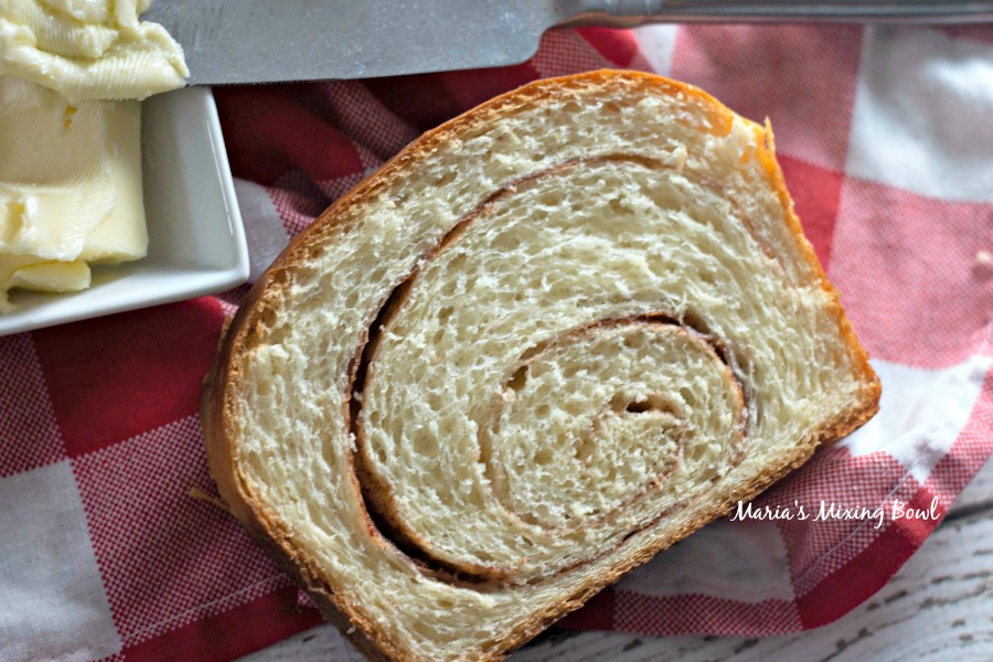 Homemade Cinnamon Swirl Bread