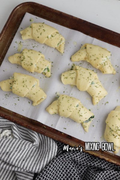 Spinach Artichoke Crescent Rolls - Maria's Mixing Bowl