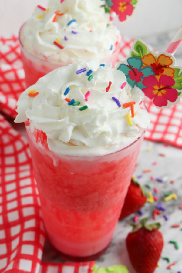 Strawberry Cream Soda - Maria's Mixing Bowl