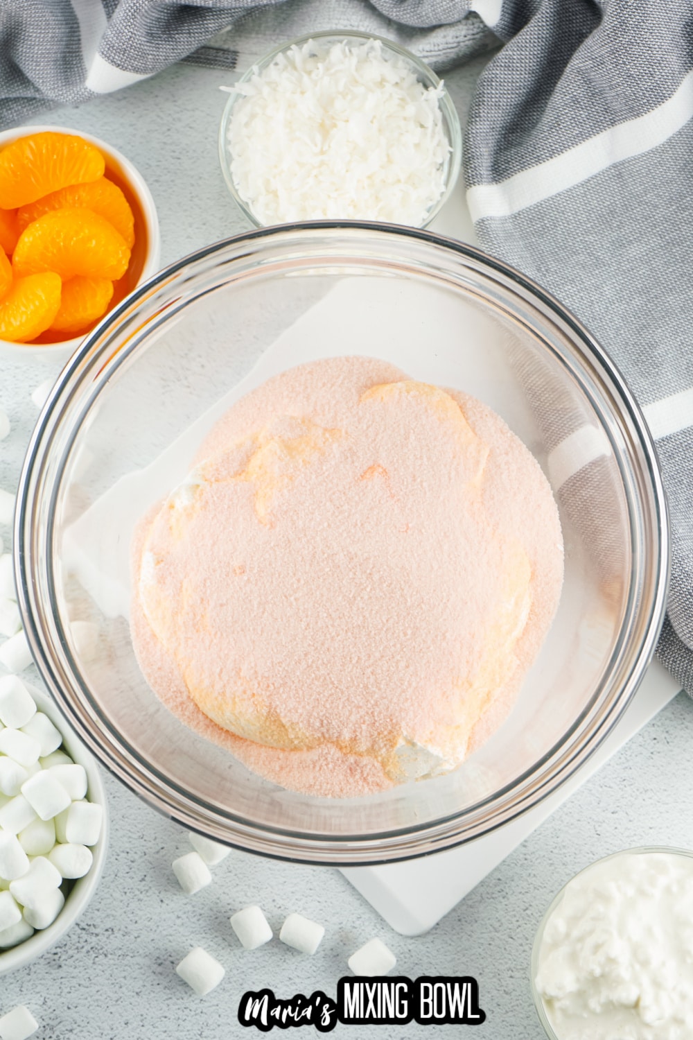 jello powder in a small glass bowl