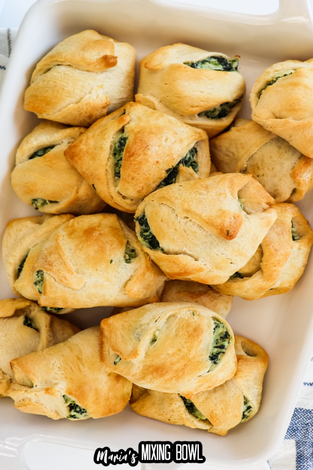 Spinach Cheese Crescent Rolls - Maria's Mixing Bowl