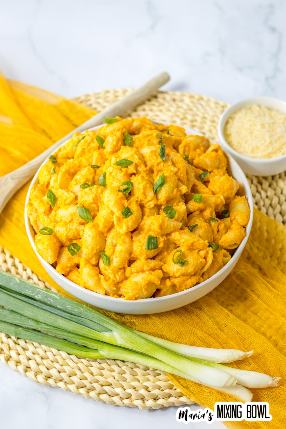 bowl of creamy pumpkin mac and cheese.