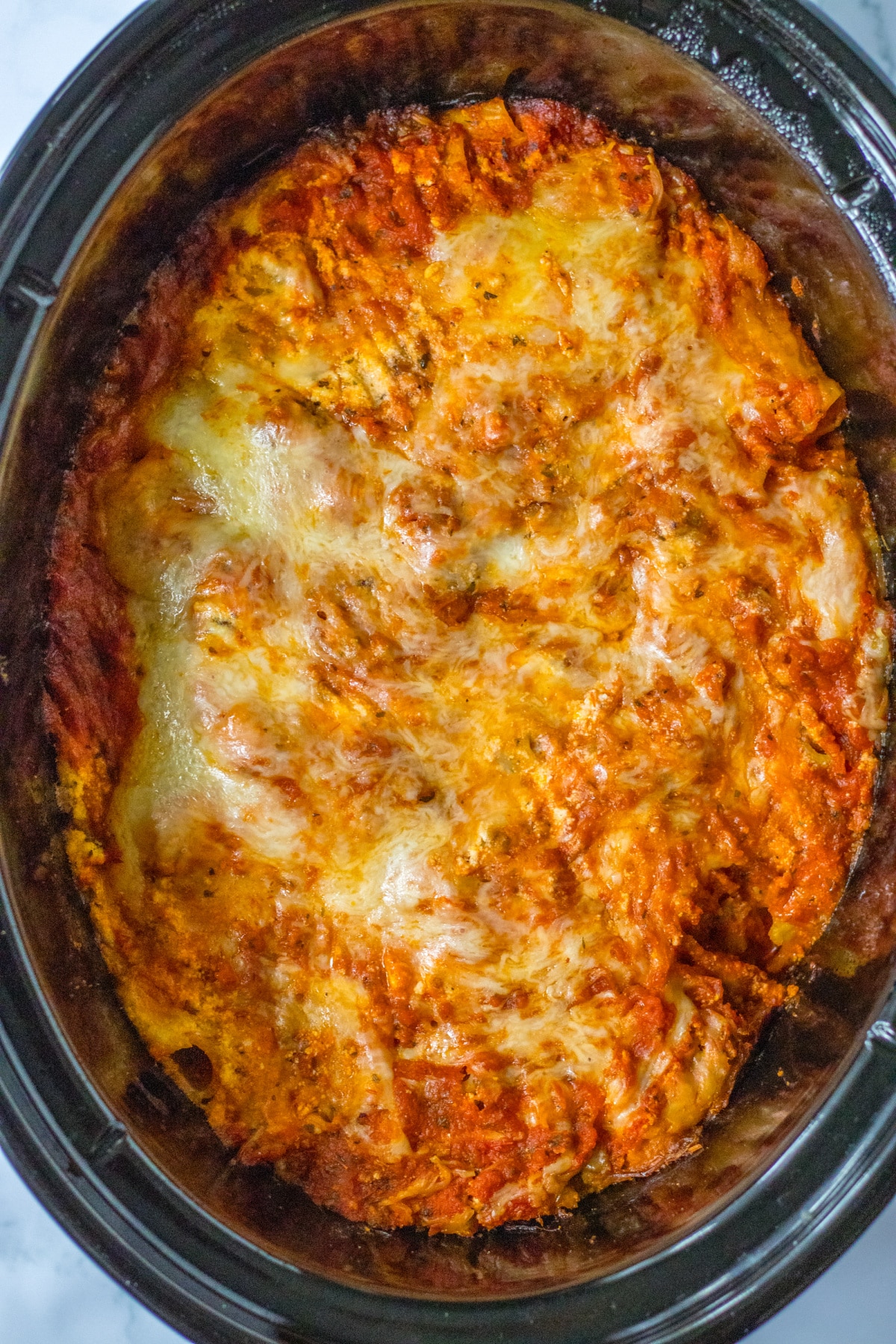 finished baked ziti in a slow cooker.
