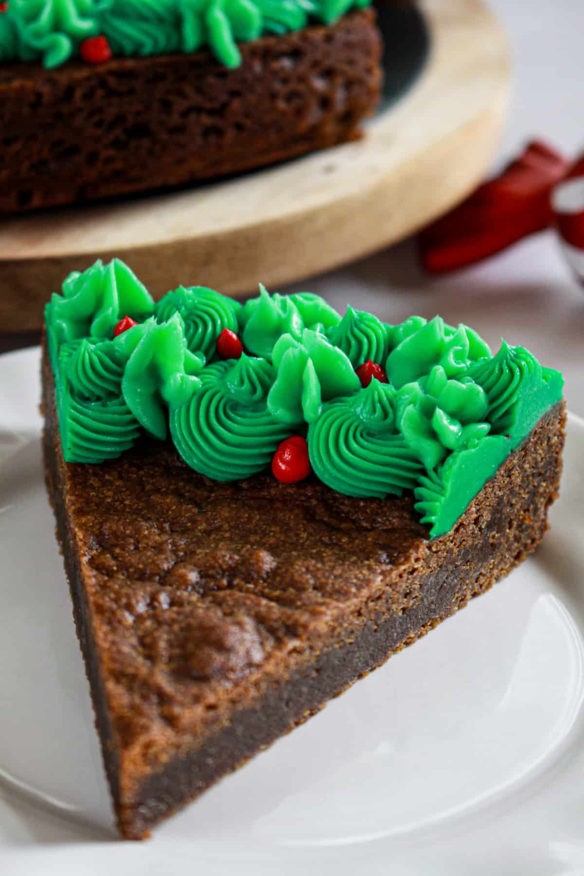 slice of spiced cookie cake on a plate.