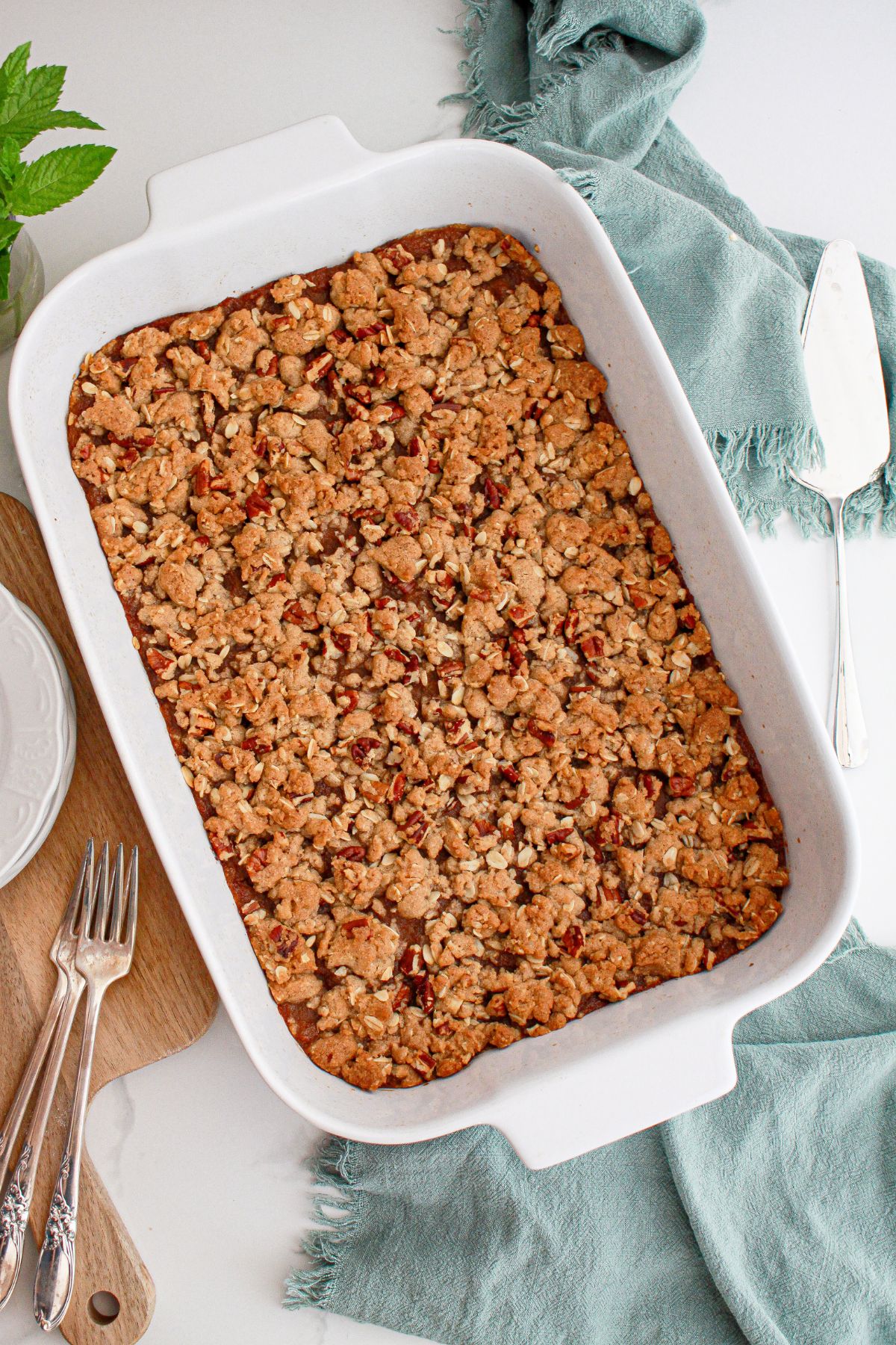 applesauce oat bars in a casserole dish.
