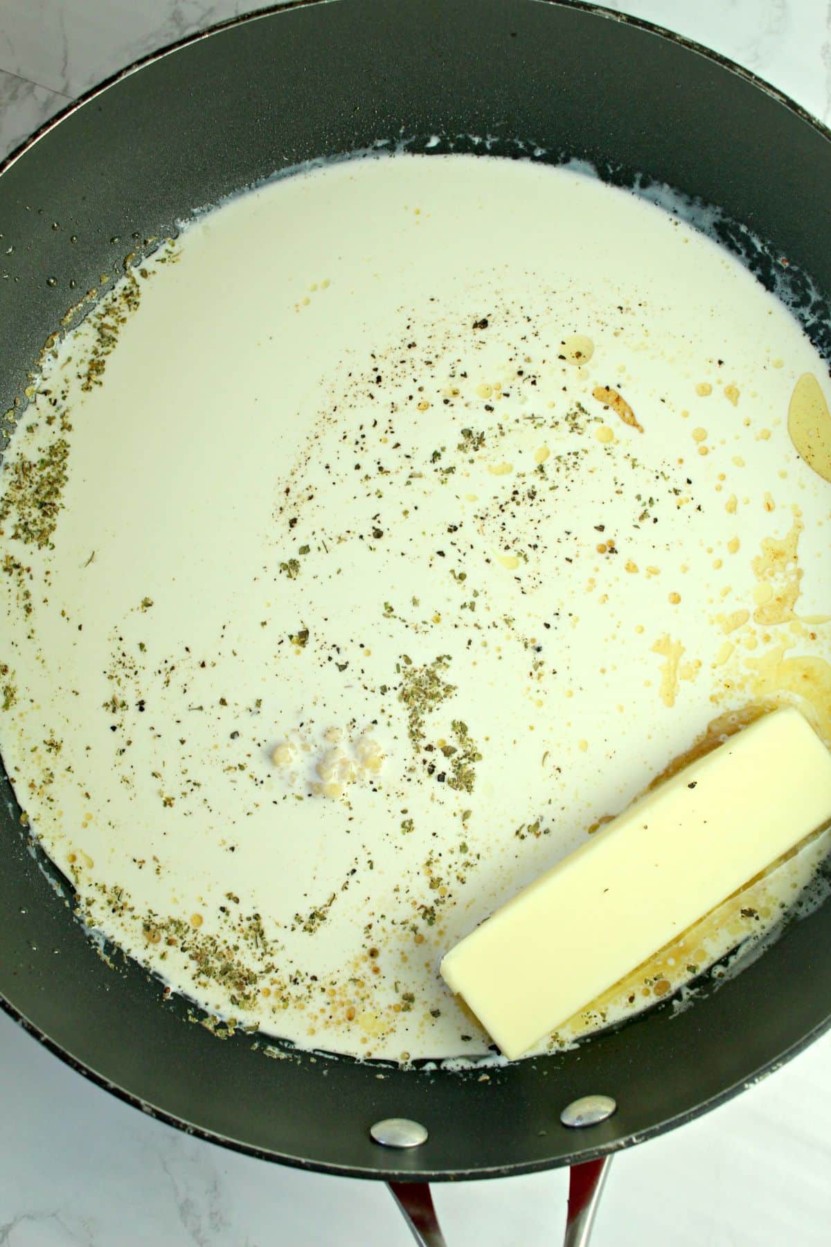 butter, cream, and seasonings in a large skillet.