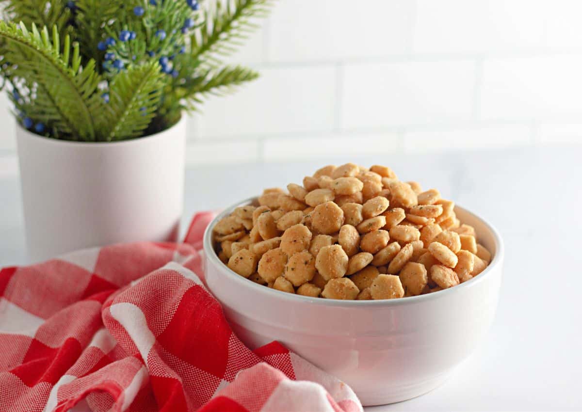 White bowl full of ranch oyster crackers.