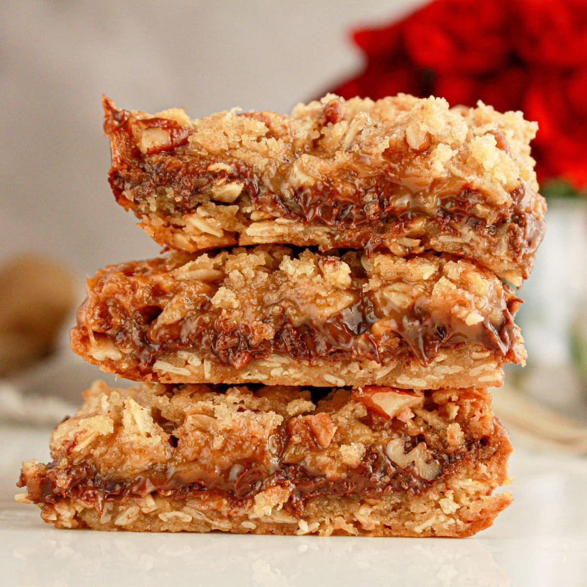 Carmelita bars on a small plate.