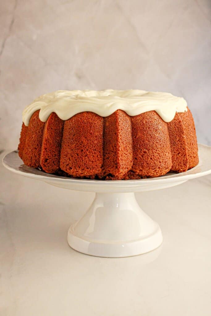 Bundt cake on a cake pan.