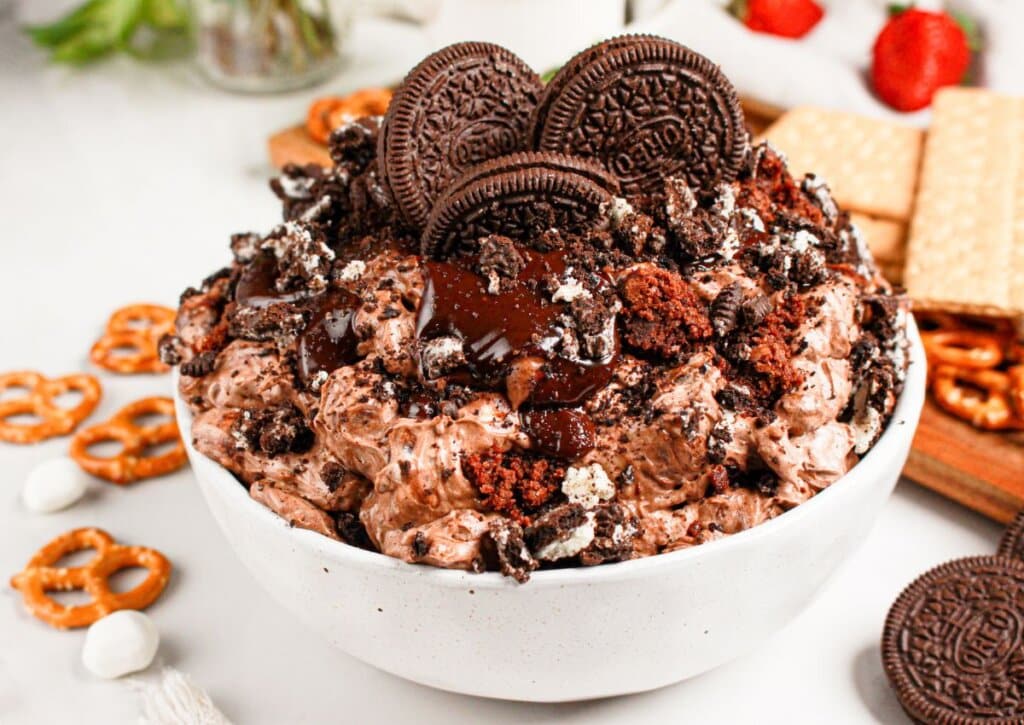 Oreo fluff in a white serving bowl.