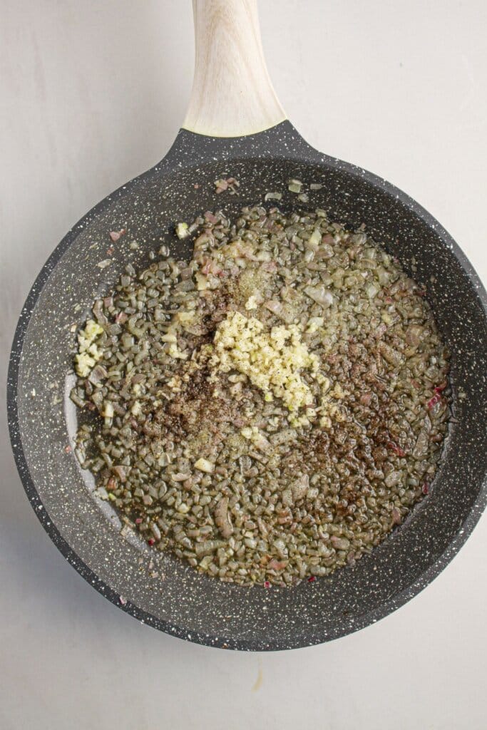 Garlic in a skillet.