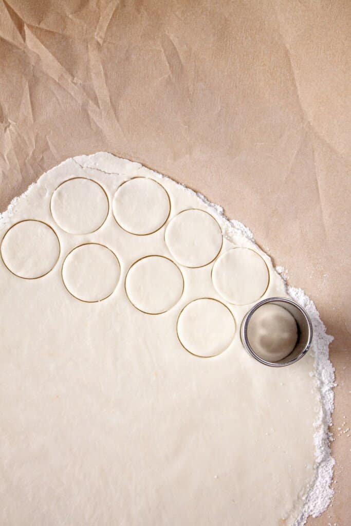 Filling being cut into circles.