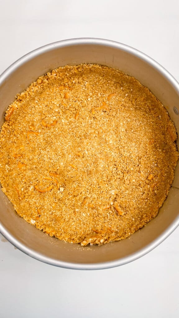 Making the crust.