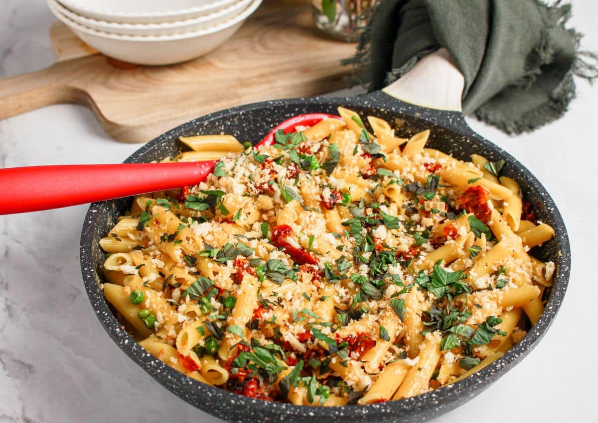Skillet full of marry me pasta.